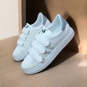 Stylish White Grey Durable Sneaker/Shoes For Women